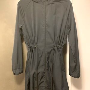 Women’s rain jacket